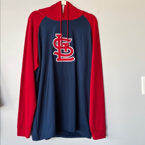 cardinals Tops - St Louis Cardinals Baseball • Pullover Hoodie Can be worn UNISEX. NWOT!